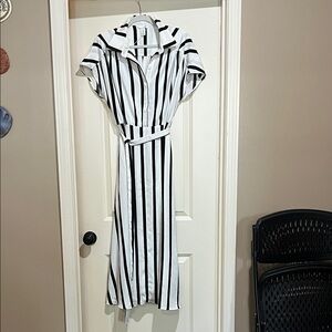H&M Black & White Striped Midi Shirt Dress with Belt c199 Large